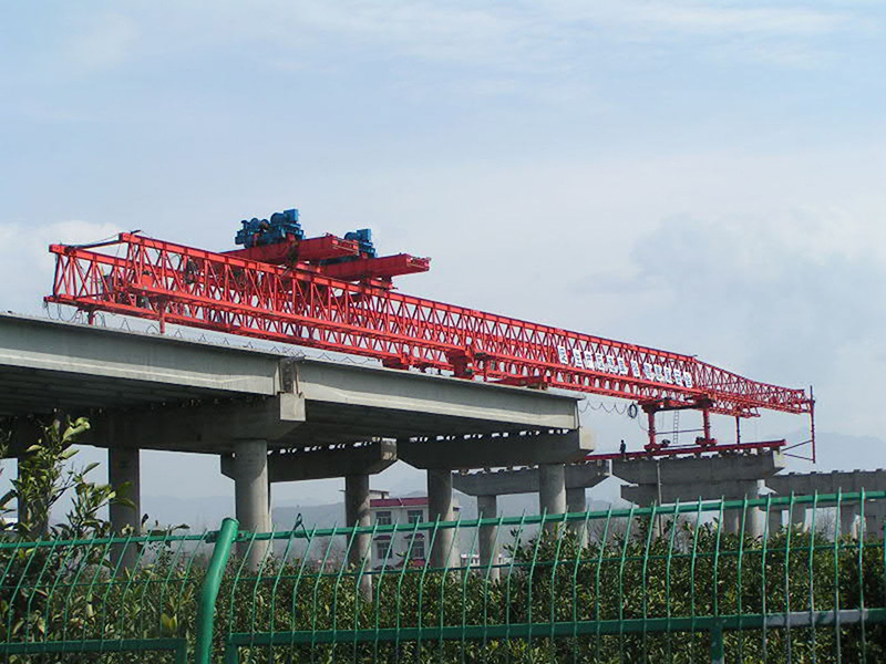 雙導梁架橋機